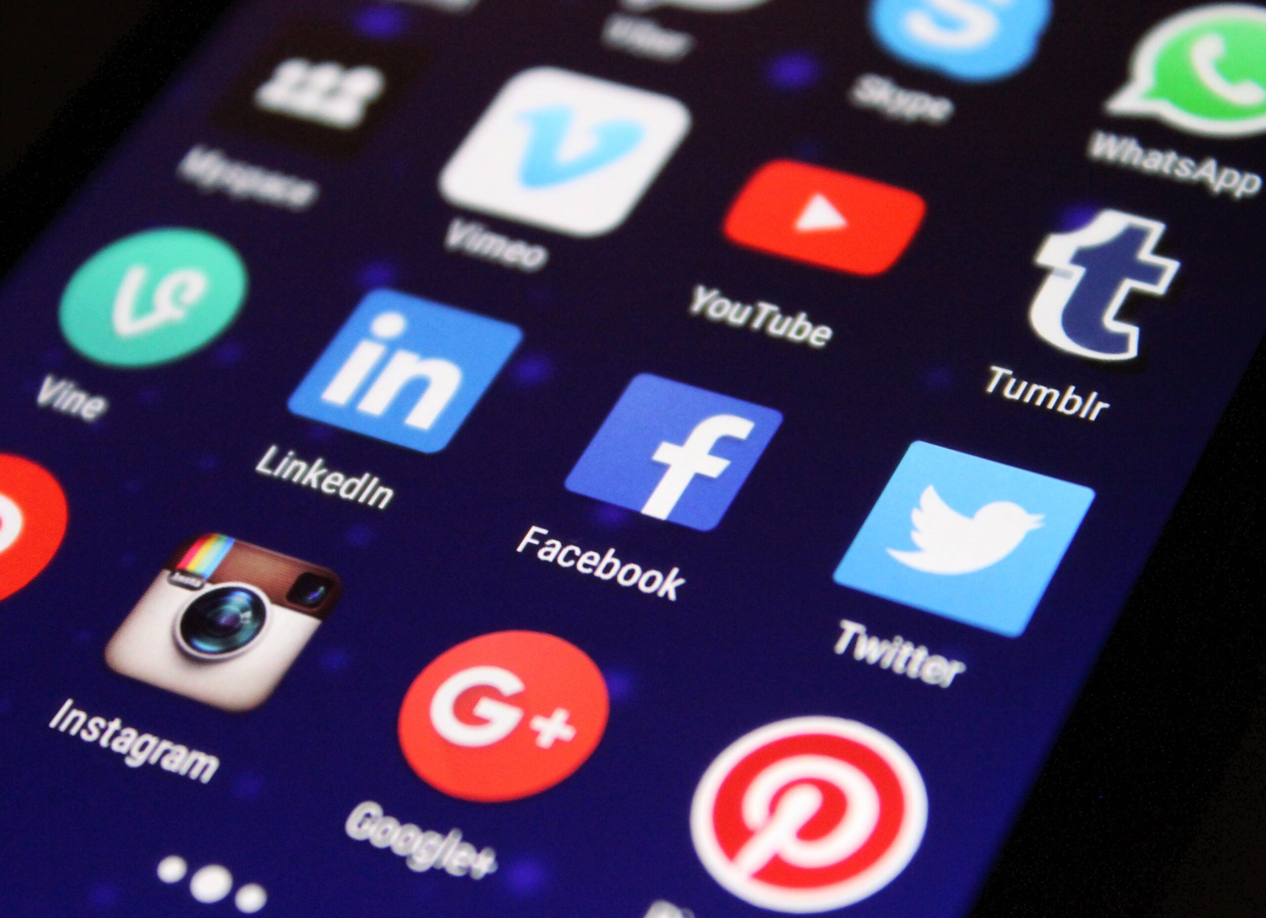 Jugendliche und Social Media – Sollten Eltern sich einmischen?
